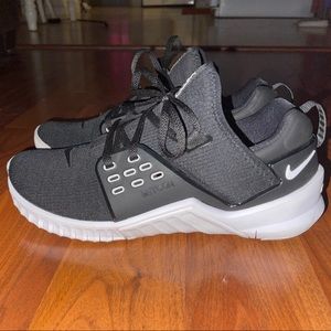 Nike metcon running shoes